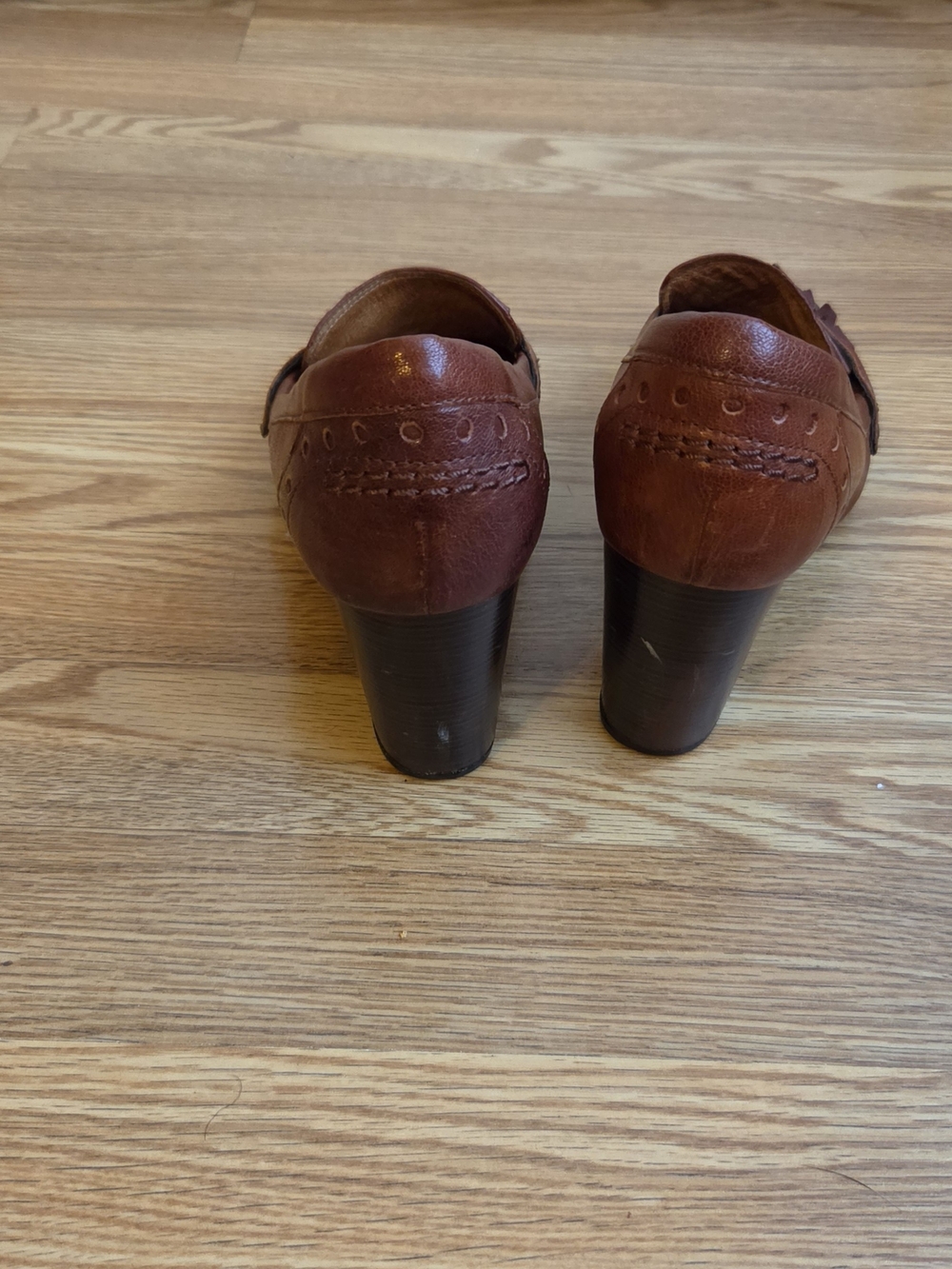 Clarks Indigo Brown Leather Heeled Loafers - Women 9.5 - Picture 4 of 5